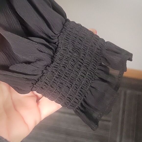 DKNY dress, size 2. - Picture 4 of 7